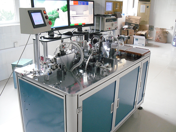 HDMI裝鐵殼自動機
